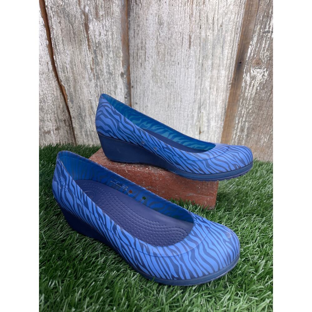 Crocs Carlisa Wedge Blue Zebra Slip On Shoes Women's 6
